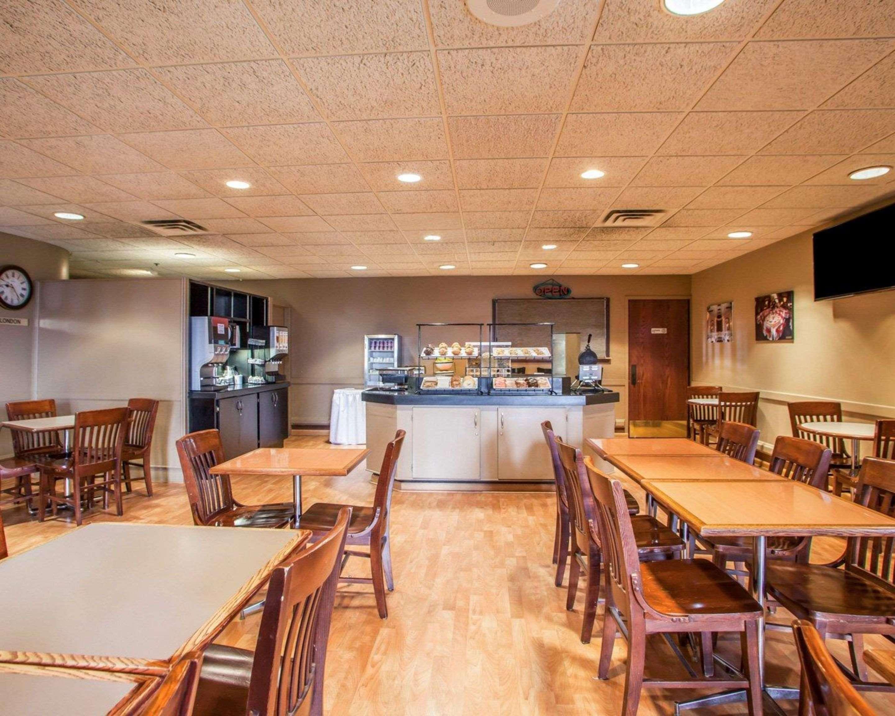 Quality Inn & Suites Orland Park - Chicago Екстериор снимка