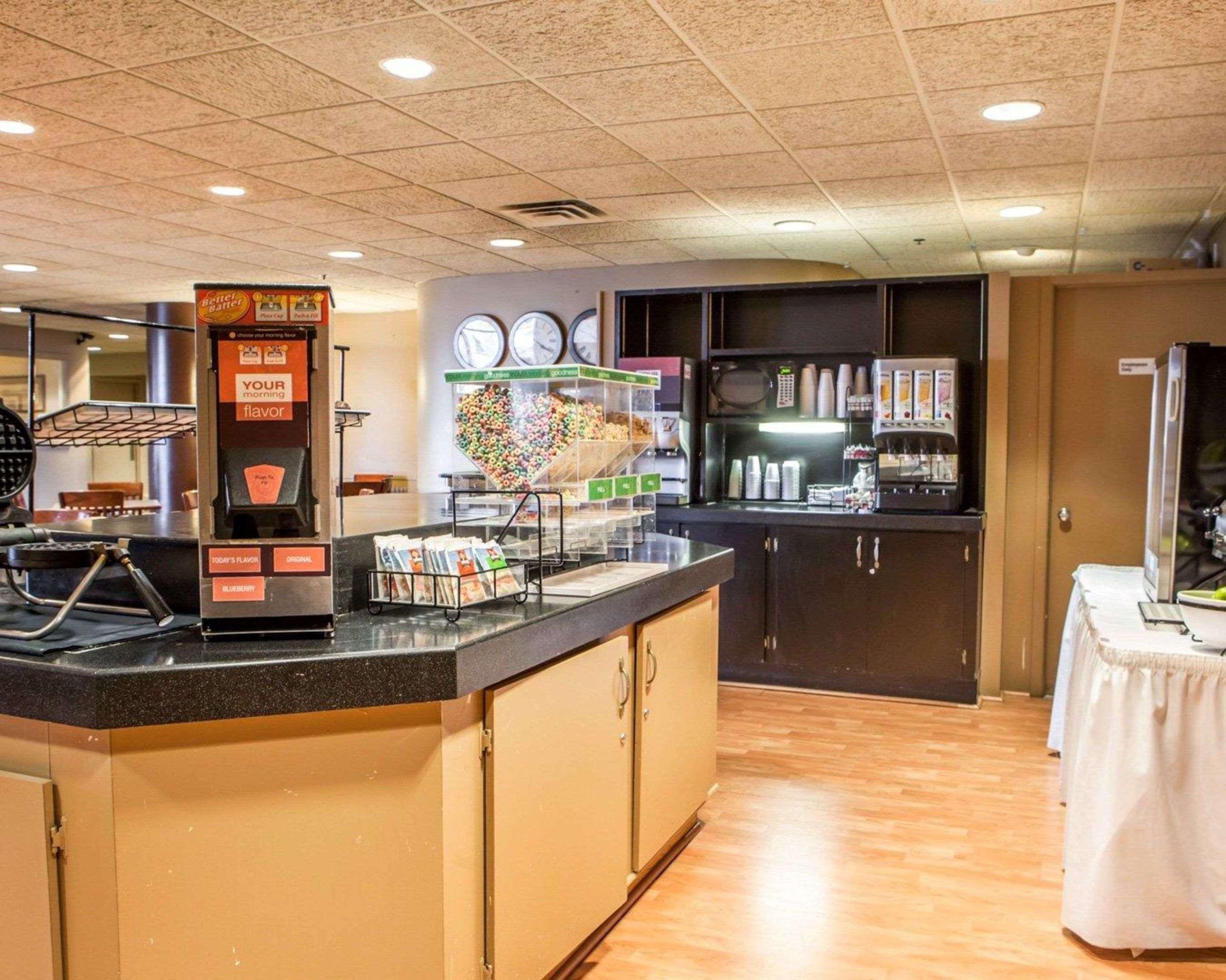 Quality Inn & Suites Orland Park - Chicago Екстериор снимка
