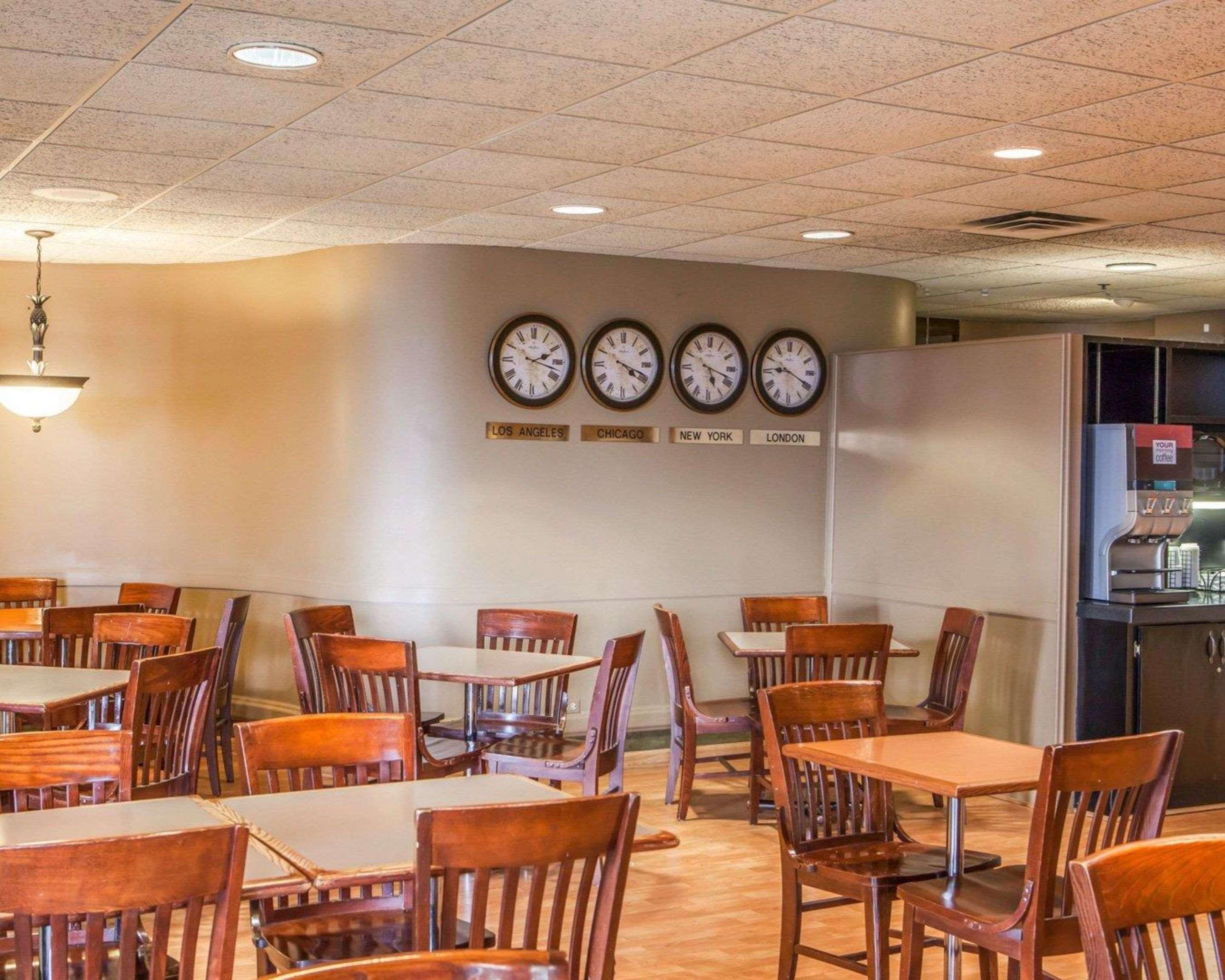 Quality Inn & Suites Orland Park - Chicago Екстериор снимка