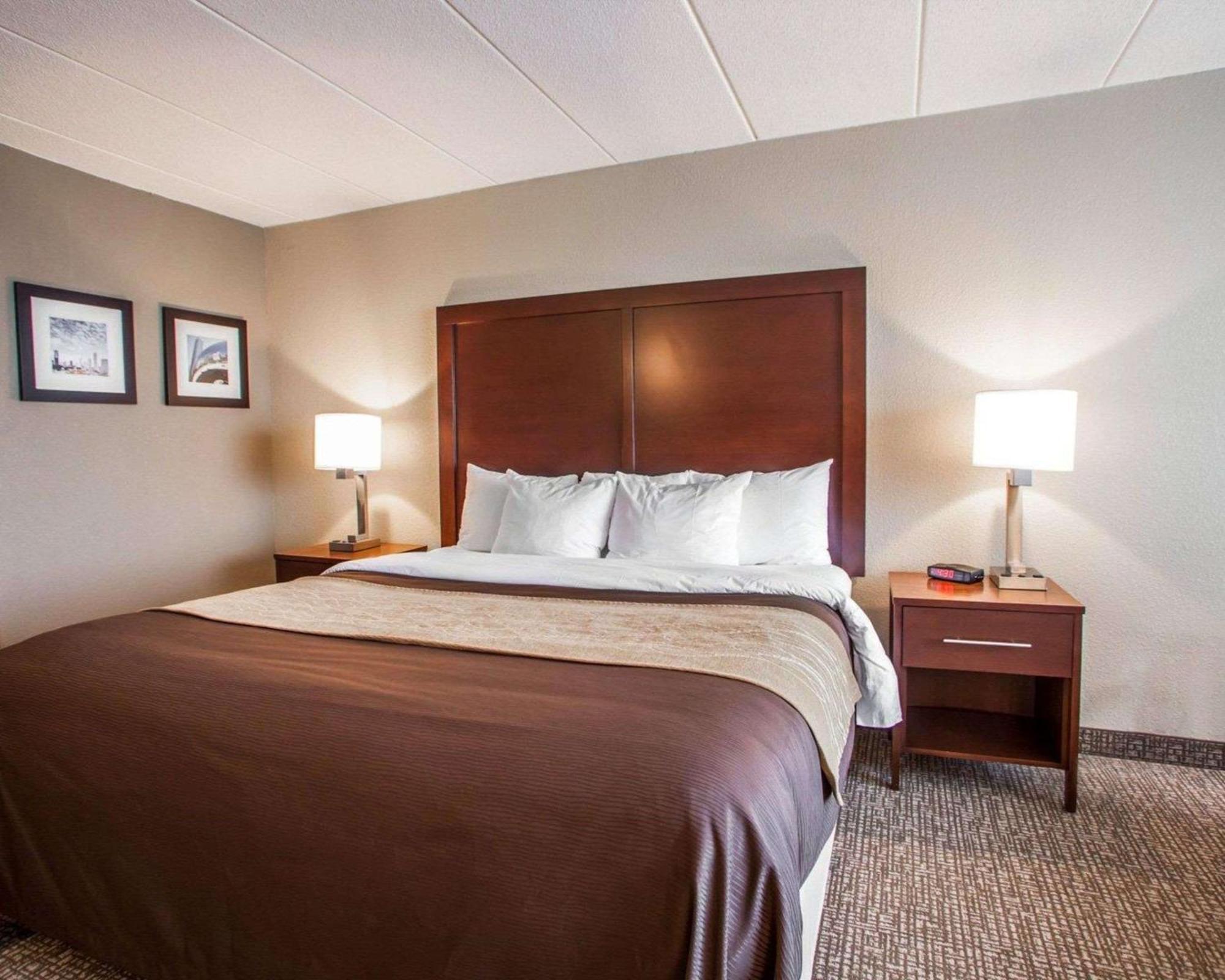 Quality Inn & Suites Orland Park - Chicago Екстериор снимка