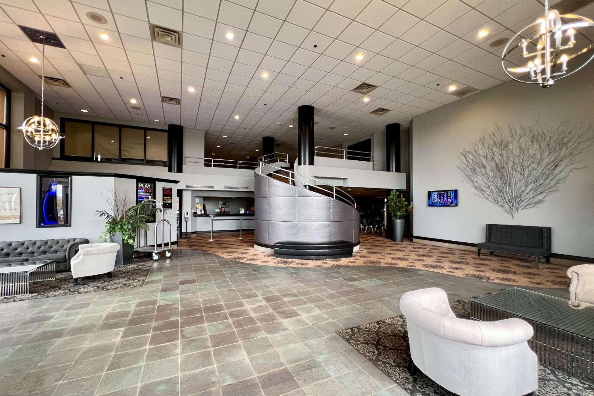 Quality Inn & Suites Orland Park - Chicago Екстериор снимка